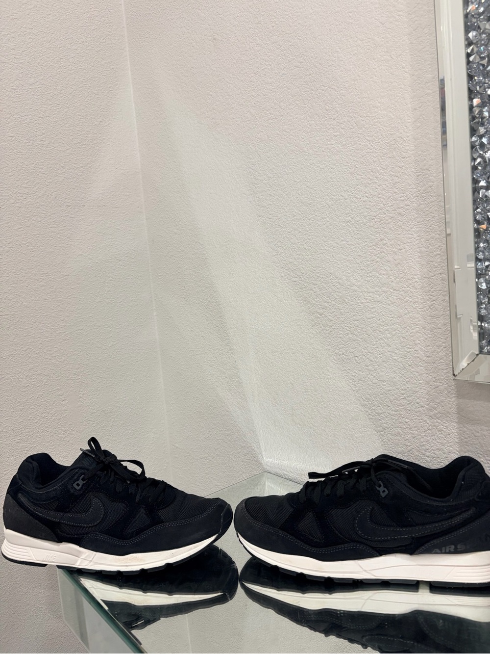 Nike air span II  Men’s Black and White  Sneakers